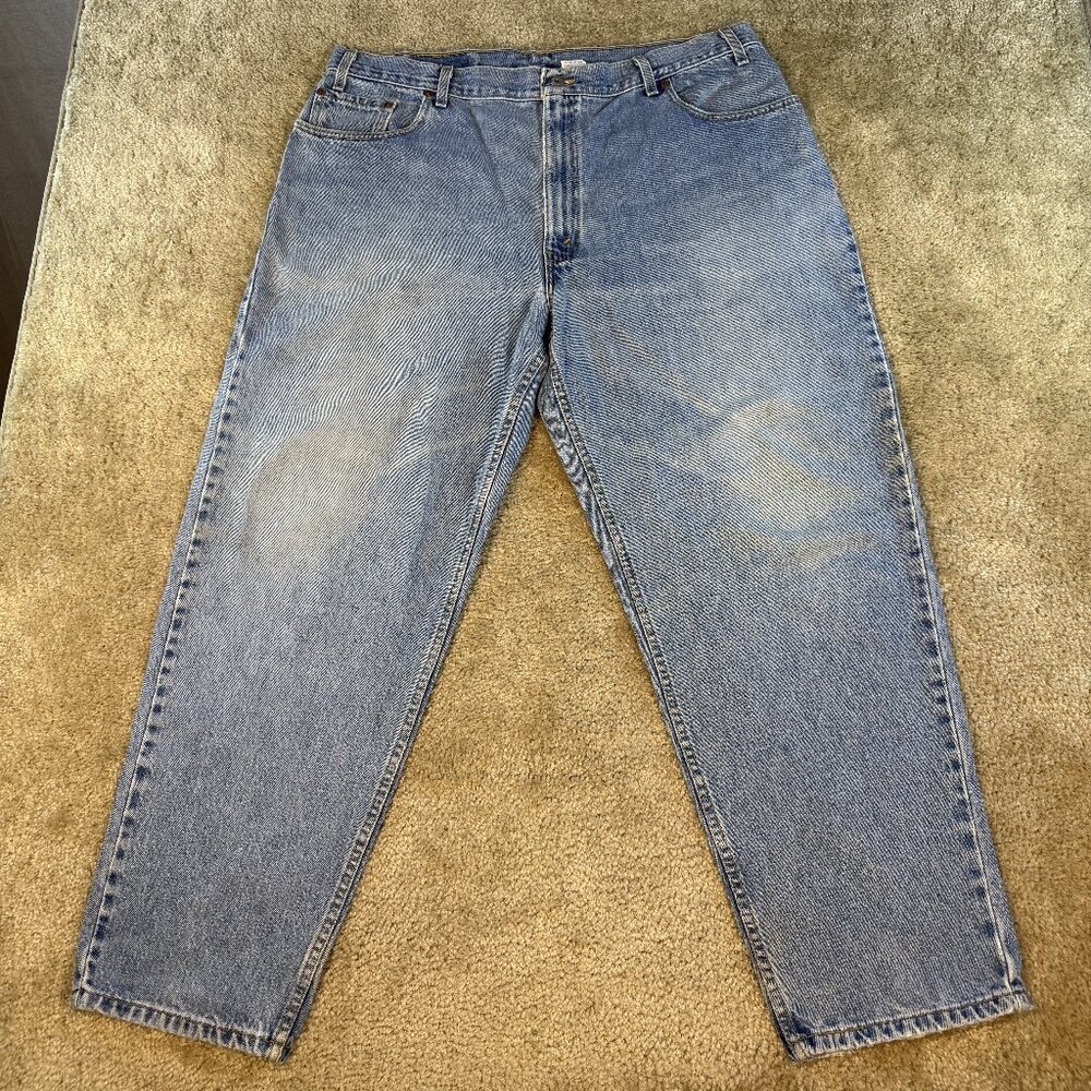 Vintage Men’s Levi’s 560 Loose Fit Tapered Leg Jeans 40x29 Light Wash Denim F713